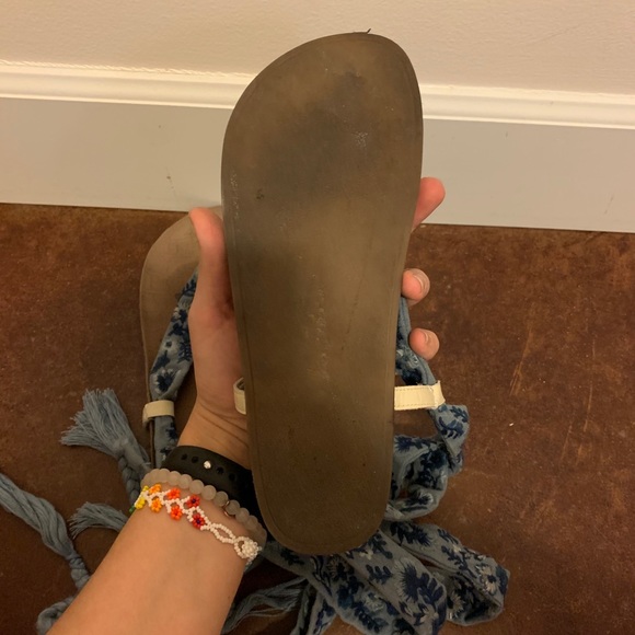 Sandals - Picture 2 of 2